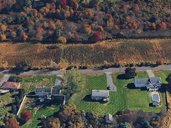 360 Bridge St, East Bridgewater, MA 02333