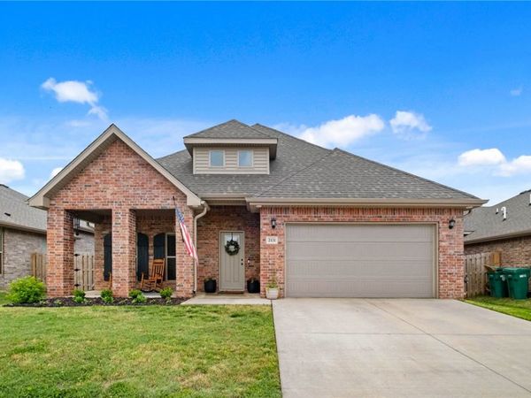 2131 Periwinkle Place , Centerton, AR 72719