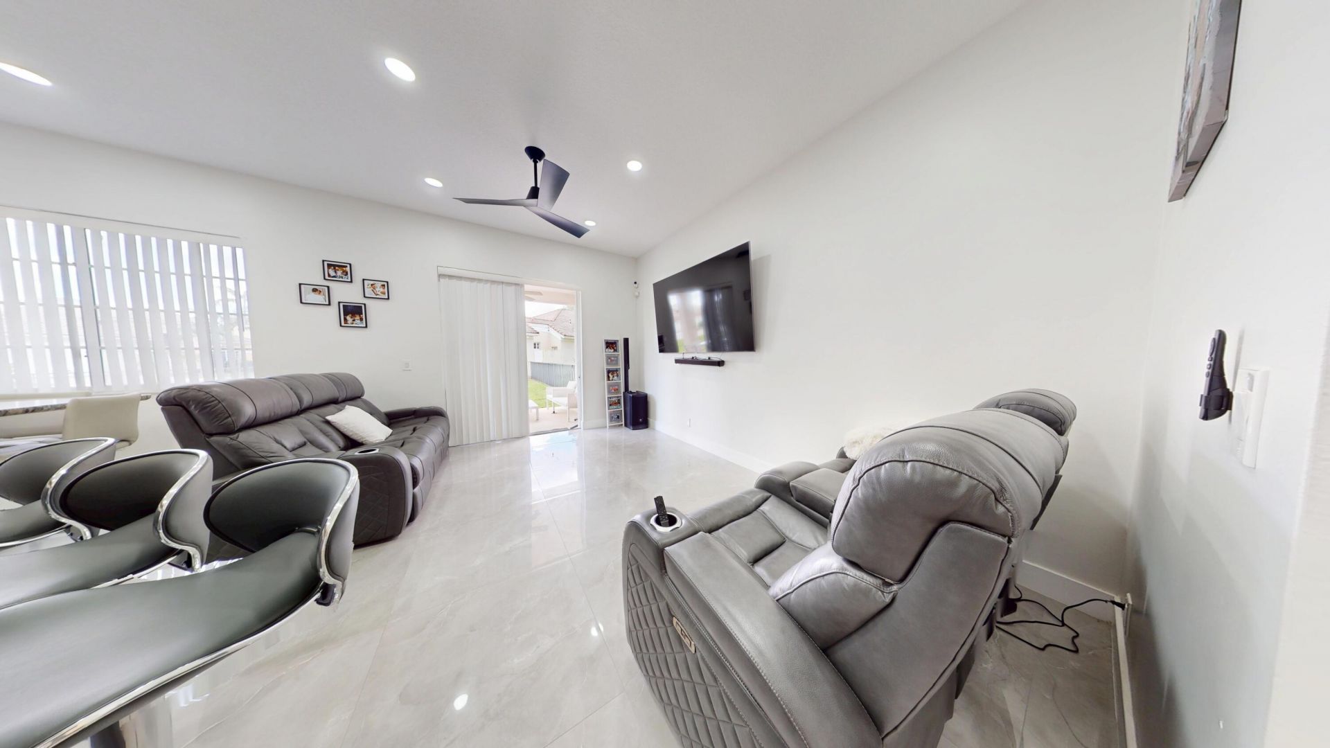 8586 White Cay, West Palm Beach, FL 33411 Photo