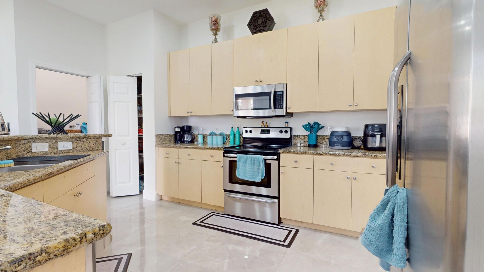 8586 White Cay, West Palm Beach, FL 33411 Photo