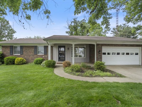 2201 Sally Street, Warsaw, IN 46580