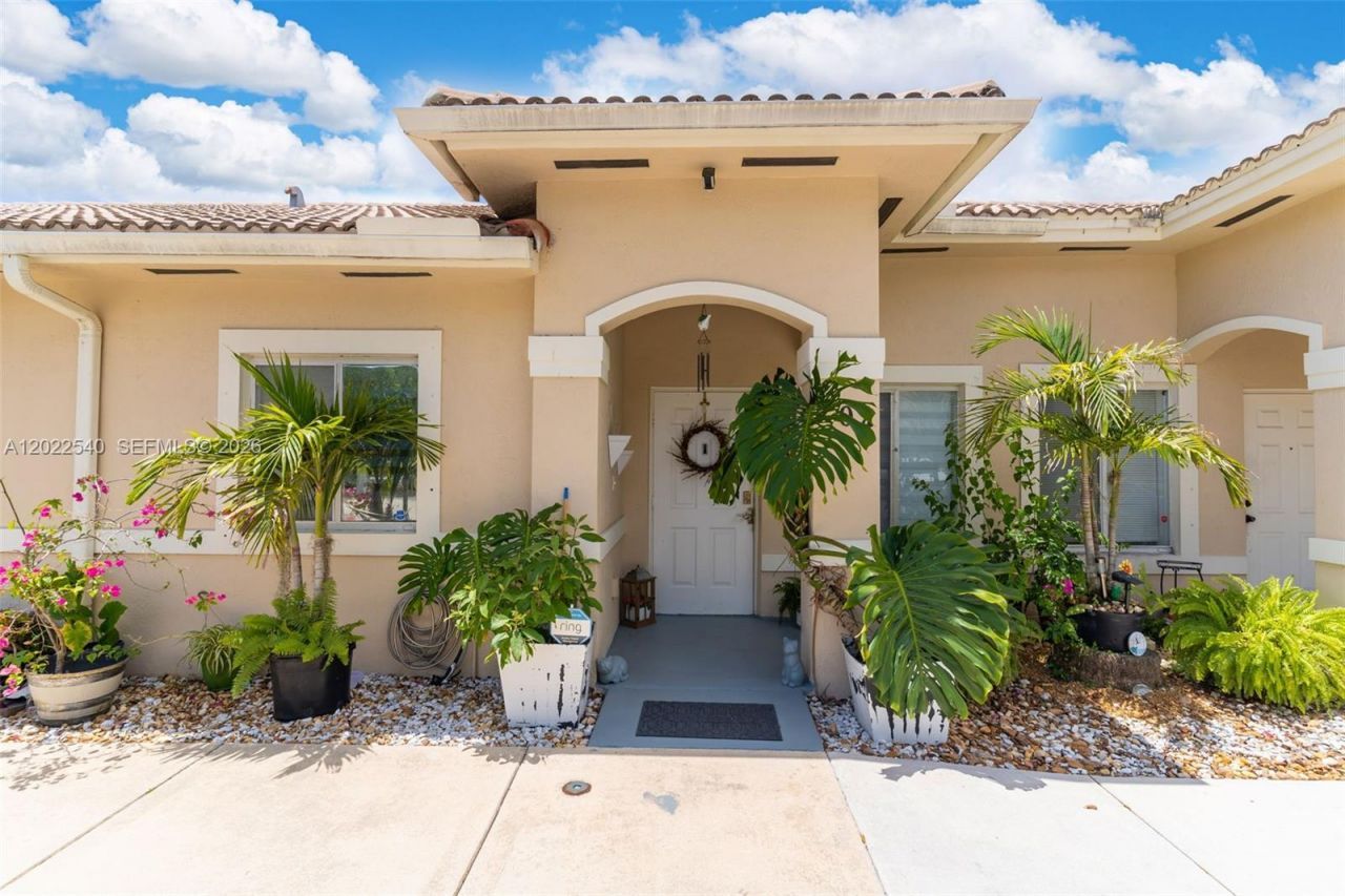 13268 Old Biscayne Dr , Unit 204, Homestead, FL 33033 Photo