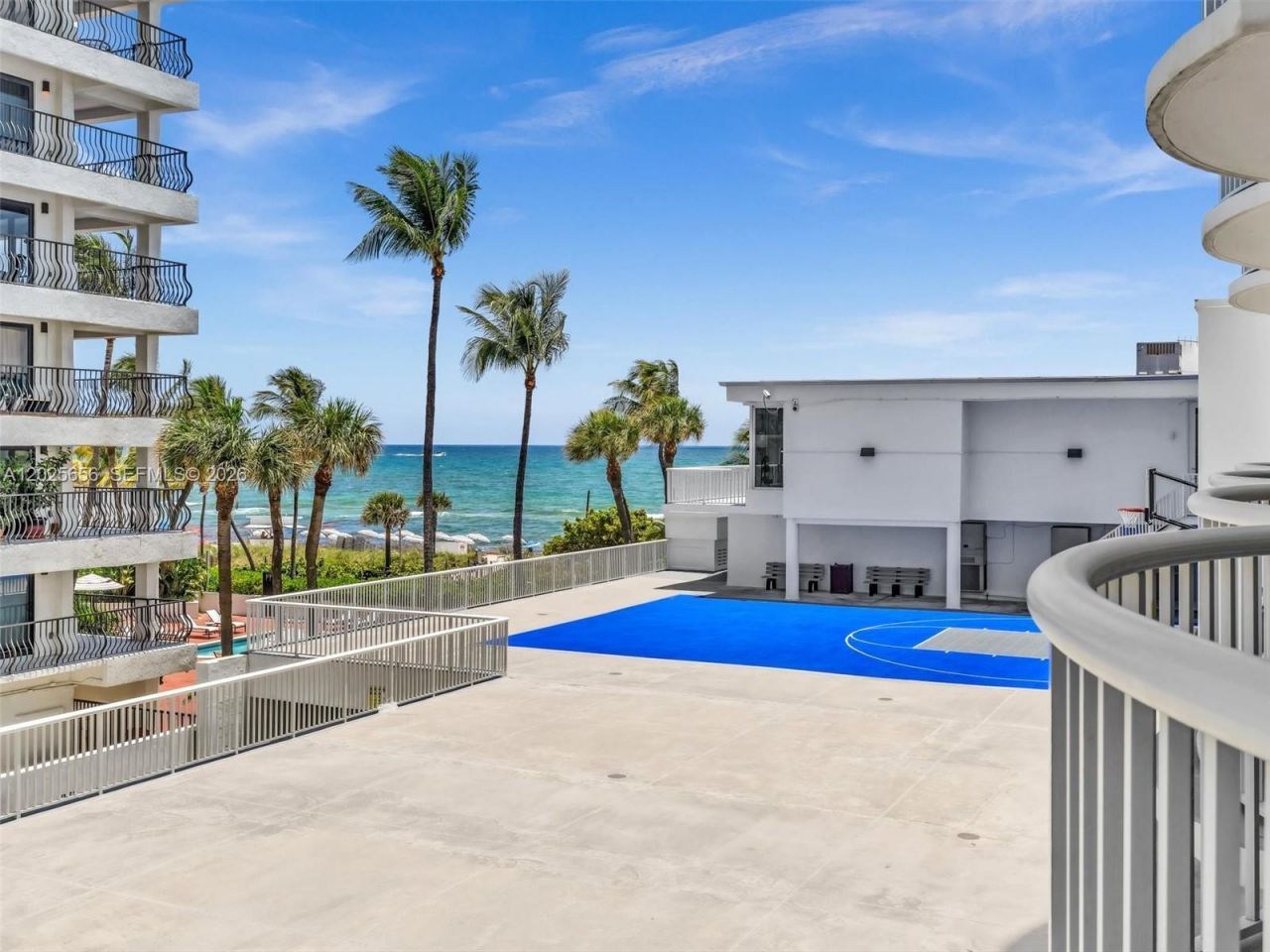 5401 Collins Ave, Unit 107, Miami Beach, FL 33140 Photo
