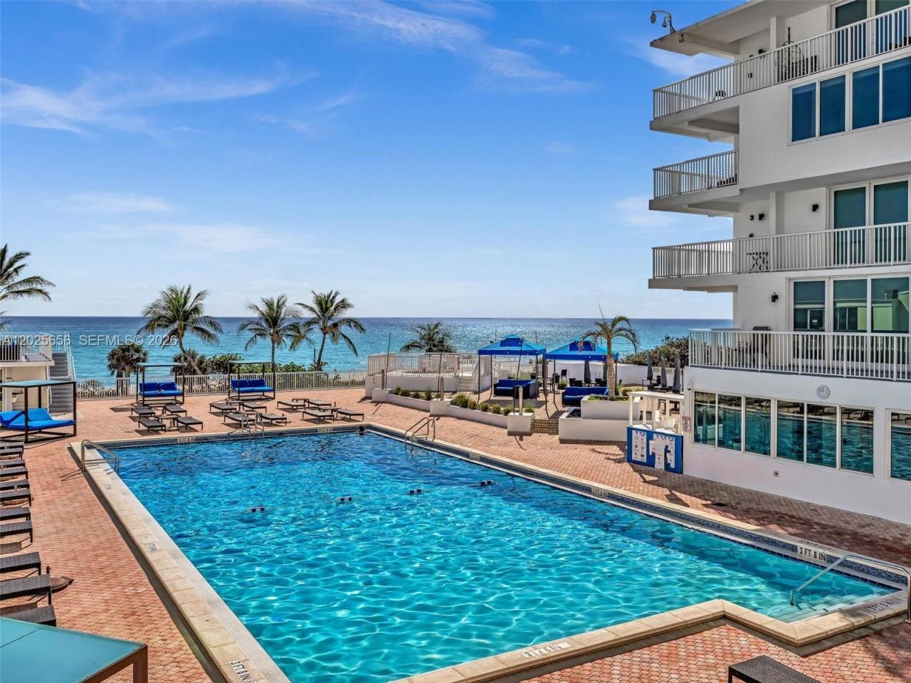 5401 Collins Ave, Unit 107, Miami Beach, FL 33140 Photo