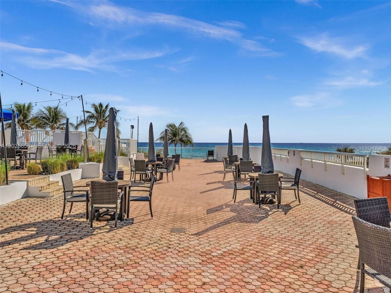 5401 Collins Ave, Unit 107, Miami Beach, FL 33140 Photo