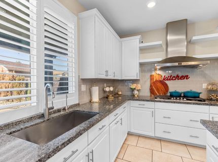 9518 Bryan Hall Way, Elk Grove, CA 95624 Photo