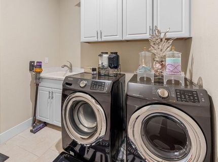9518 Bryan Hall Way, Elk Grove, CA 95624 Photo