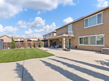 9518 Bryan Hall Way, Elk Grove, CA 95624 Photo
