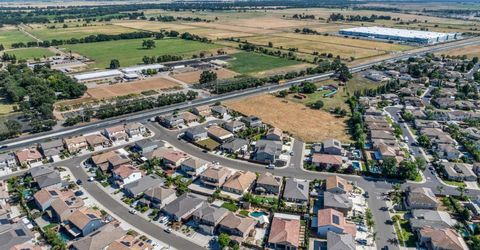 9518 Bryan Hall Way, Elk Grove, CA 95624 Photo