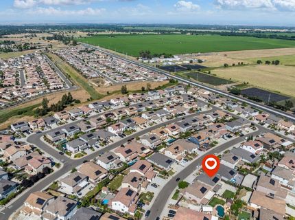 9518 Bryan Hall Way, Elk Grove, CA 95624 Photo