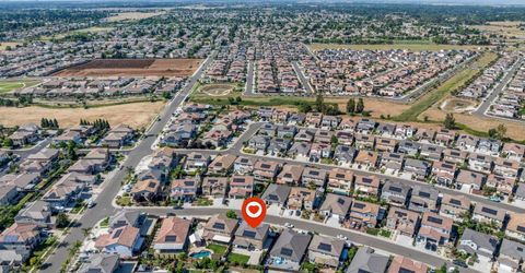 9518 Bryan Hall Way, Elk Grove, CA 95624 Photo