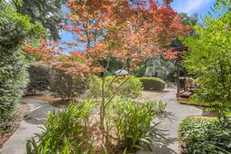 850 Montgomery Road photo 4