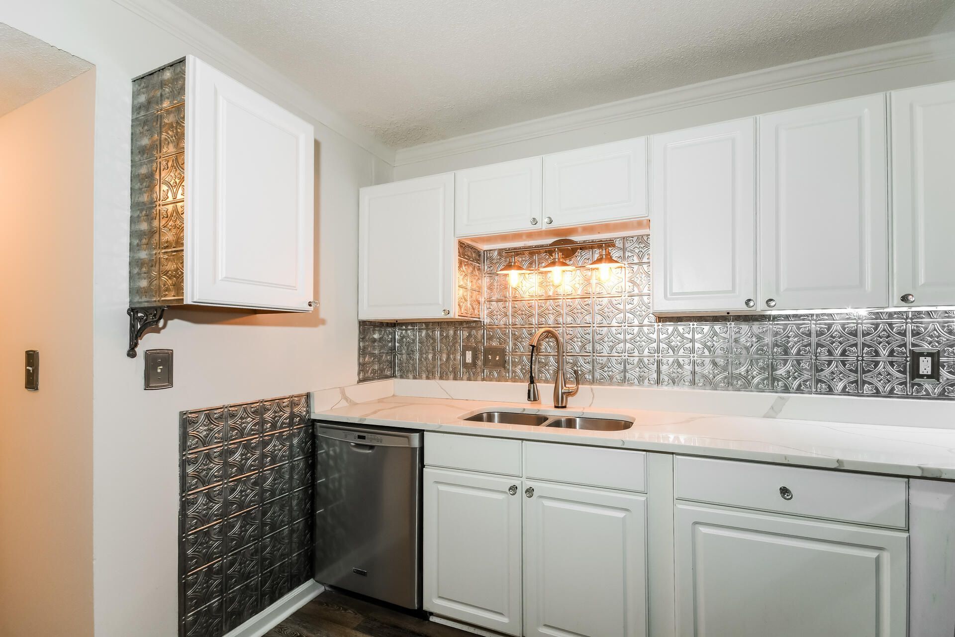 1810 Mepkin Road Photo 19