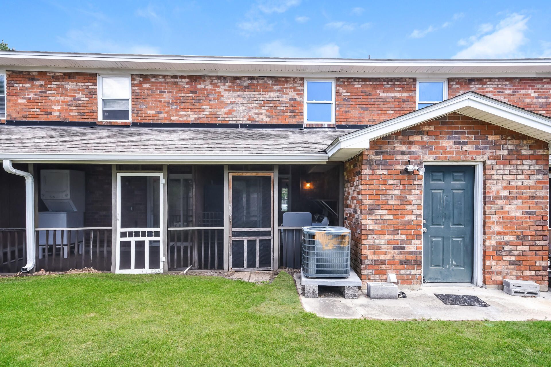 1810 Mepkin Road Photo 5