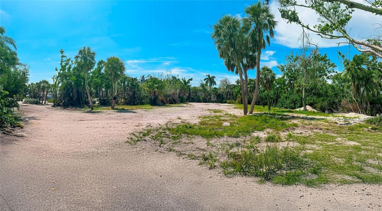 7825 Sanderling Road, Sarasota, FL 34242 Photo
