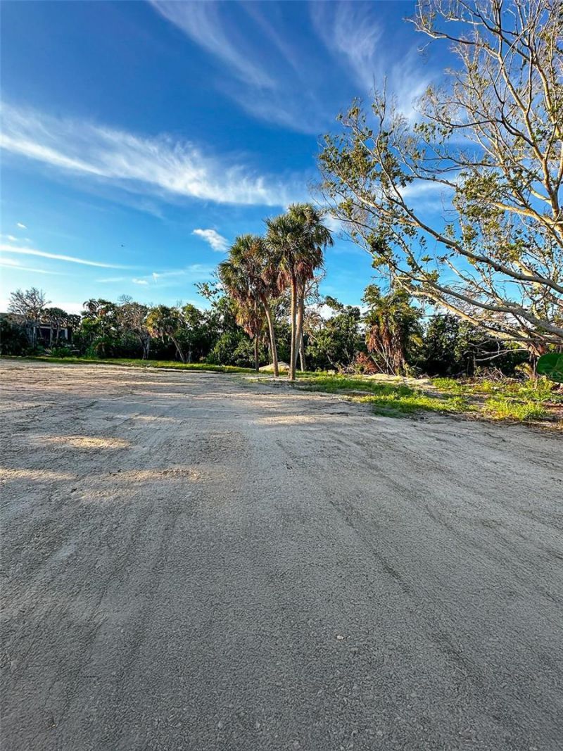 7825 Sanderling Road, Sarasota, FL 34242 Photo