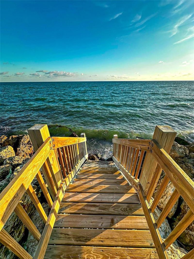 7825 Sanderling Road, Sarasota, FL 34242 Photo