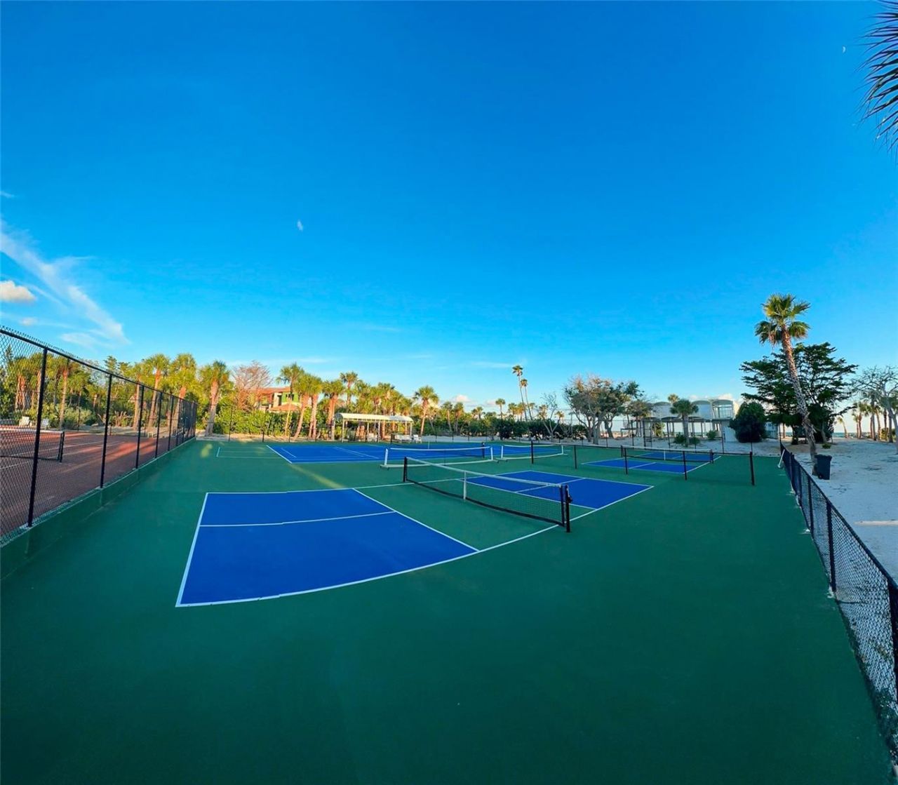 7825 Sanderling Road, Sarasota, FL 34242 Photo
