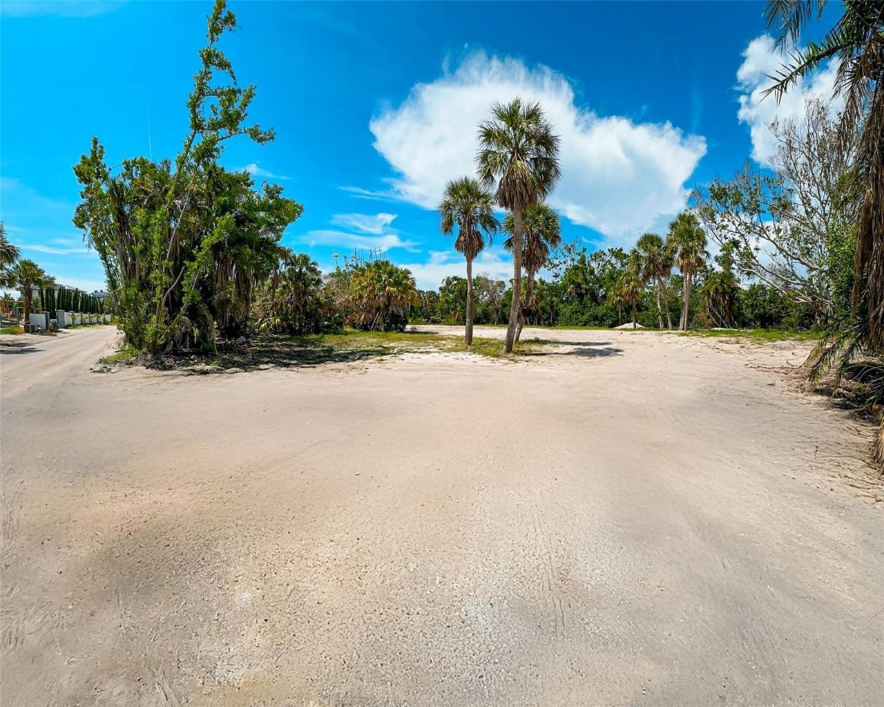 7825 Sanderling Road, Sarasota, FL 34242 Photo