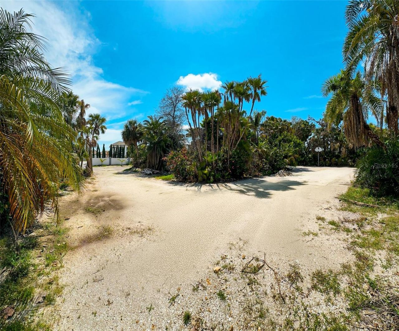 7825 Sanderling Road, Sarasota, FL 34242 Photo