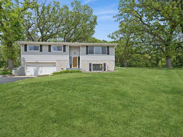 W6086 Water Tower Place , Walworth, WI 53184