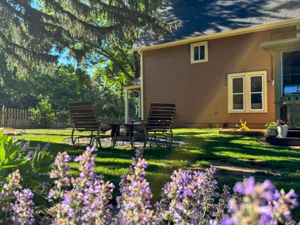 906 4th Street N, Stillwater, MN 55082