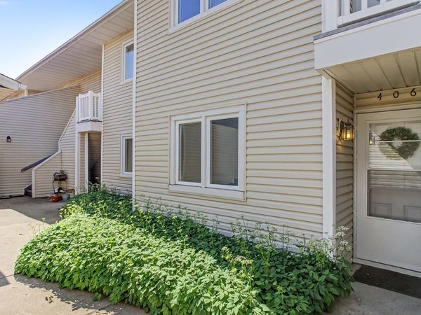 406 Faulkner Court, Ames, IA 50014