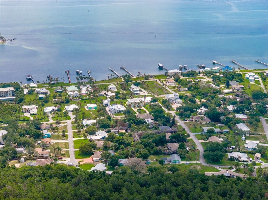 7666 134th Street, Sebastian, FL 32958 Photo