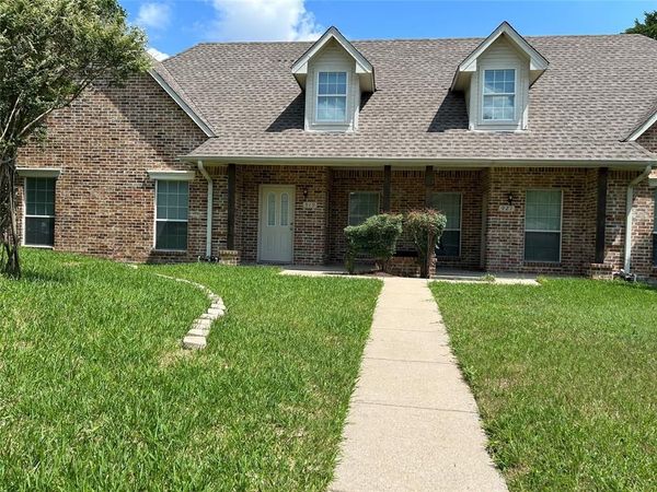 921 Cedar Ridge Drive, Unit 919, DeSoto, TX 75115