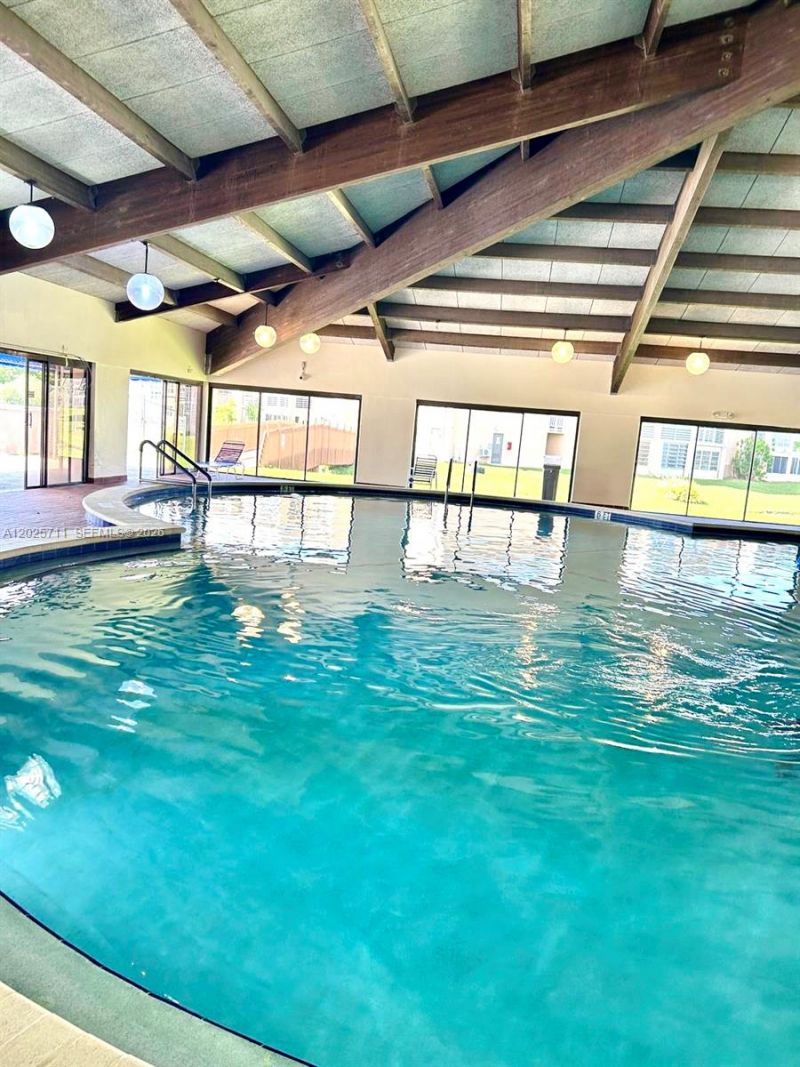 9081 Sunrise Lakes Blvd, Unit 113, Sunrise, FL 33322 Photo