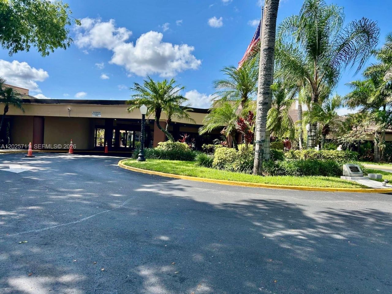 9081 Sunrise Lakes Blvd, Unit 113, Sunrise, FL 33322 Photo