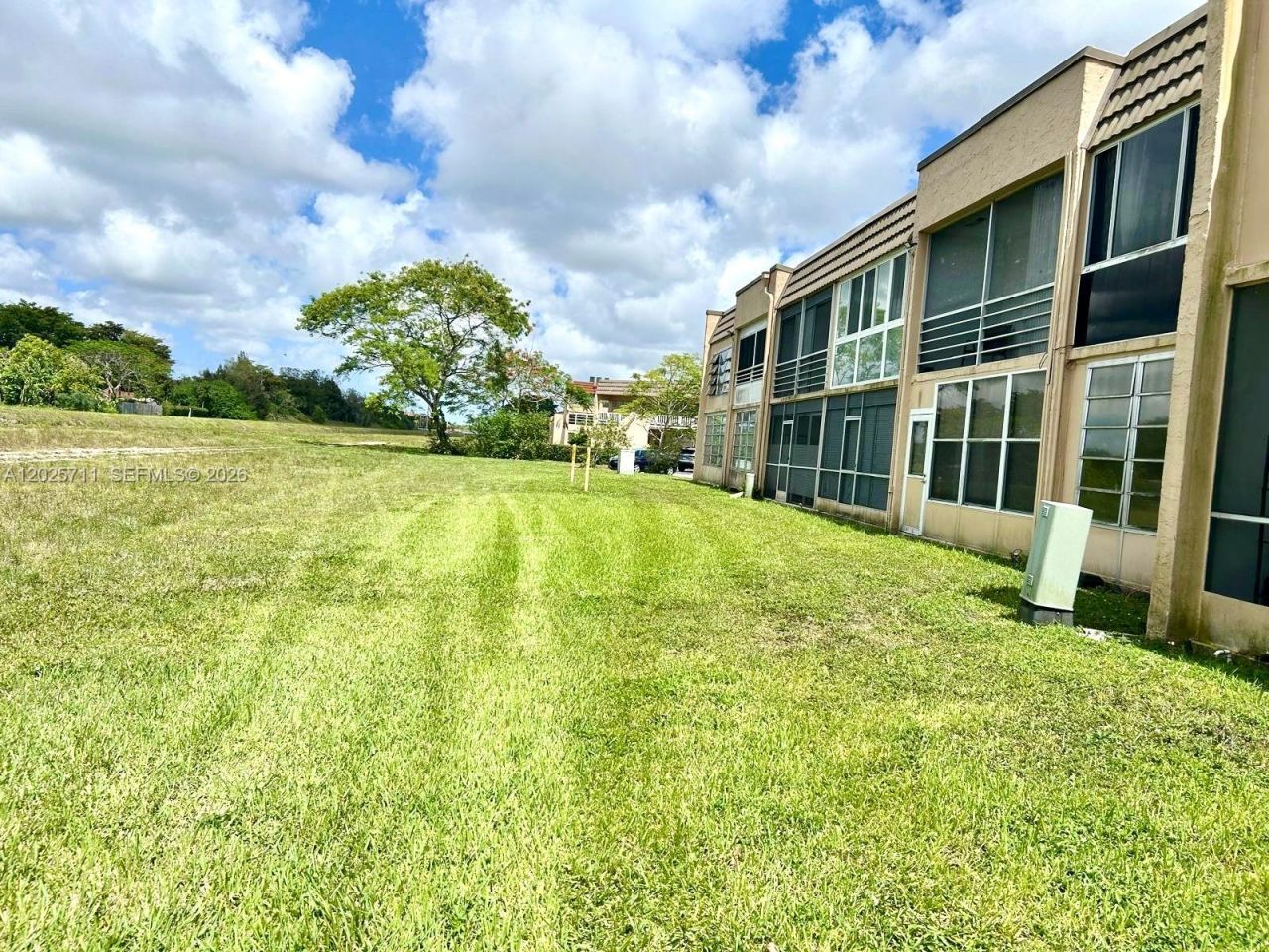 9081 Sunrise Lakes Blvd, Unit 113, Sunrise, FL 33322 Photo