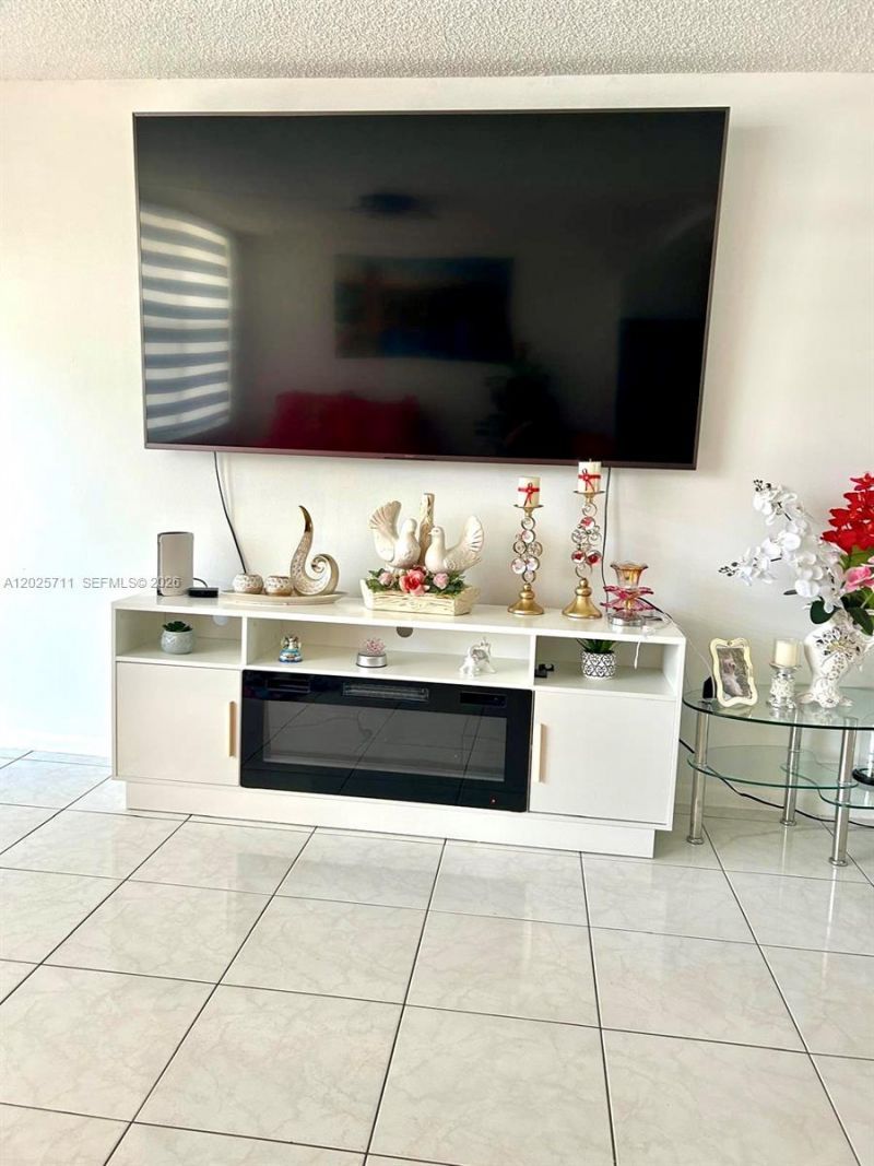 9081 Sunrise Lakes Blvd, Unit 113, Sunrise, FL 33322 Photo