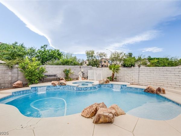 9028 Medicine Wheel Avenue , Las Vegas, NV 89143