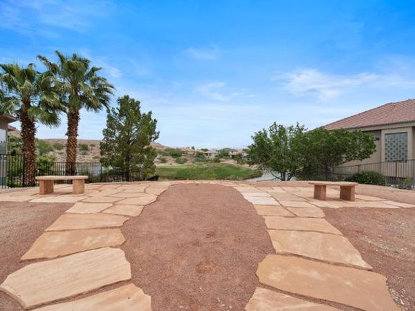 2476 CANYON RIDGE DR , Unit 29, St. George, UT 84770