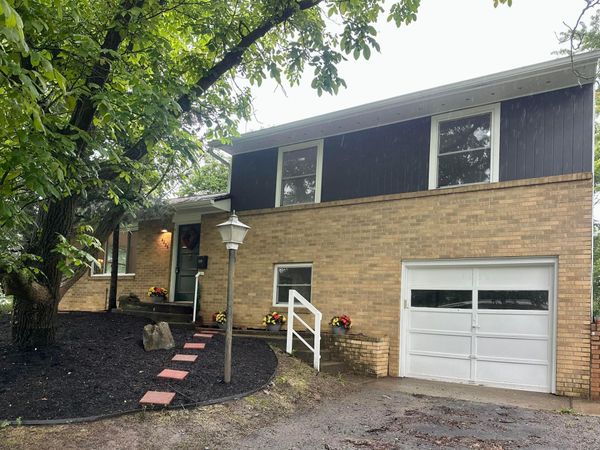 4636 Dundee Avenue, Columbus, OH 43227