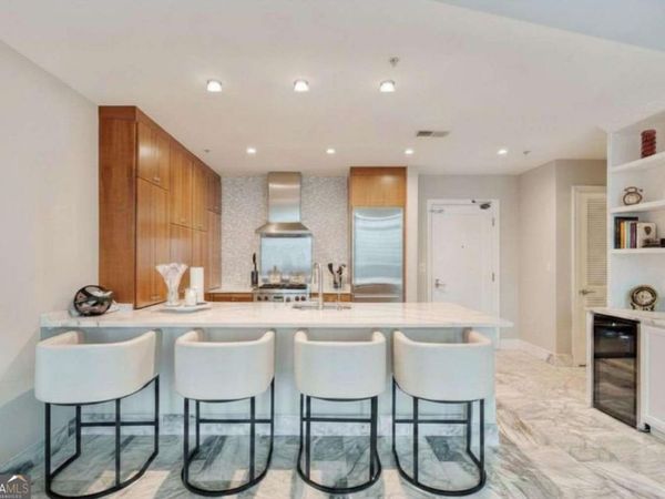 3325 Piedmont Road NE, Unit 1709, Atlanta, GA 30305