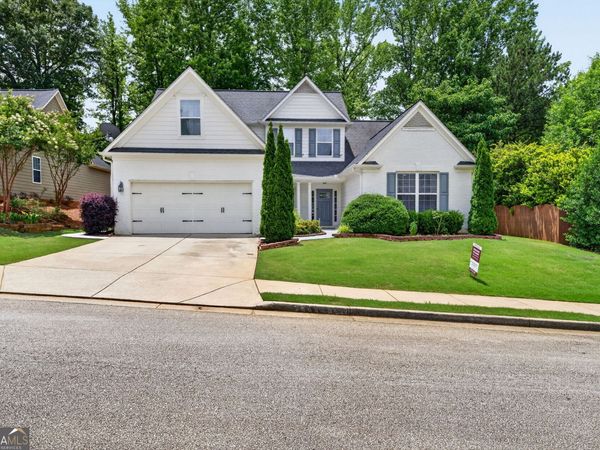 1020 Amber Waves Avenue, Hoschton, GA 30548