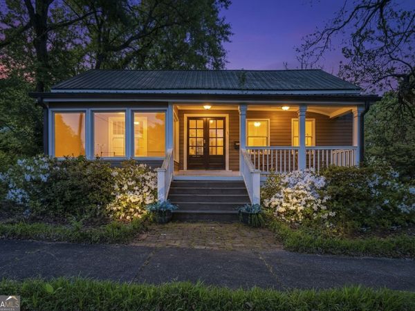 121 E Baldwin Street, Milledgeville, GA 31061