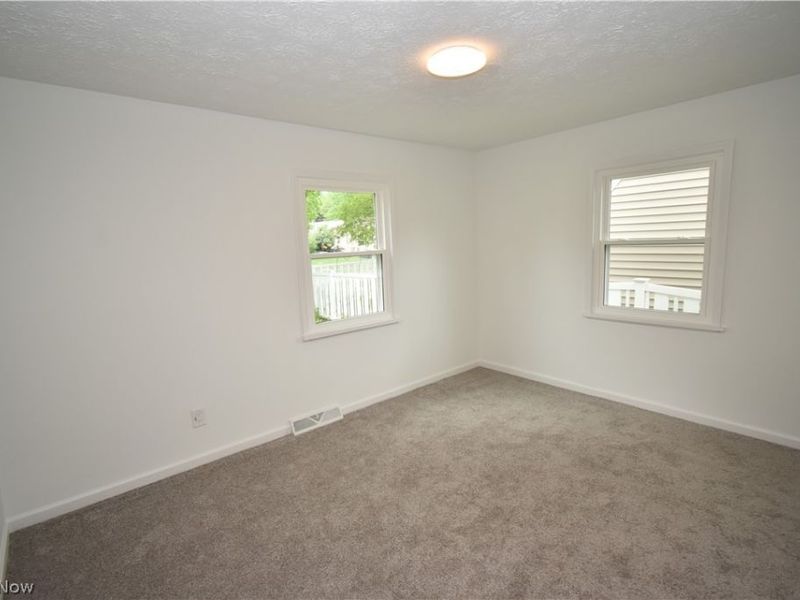 14508 Lakota Avenue, Cleveland, OH 44111 Photo 25