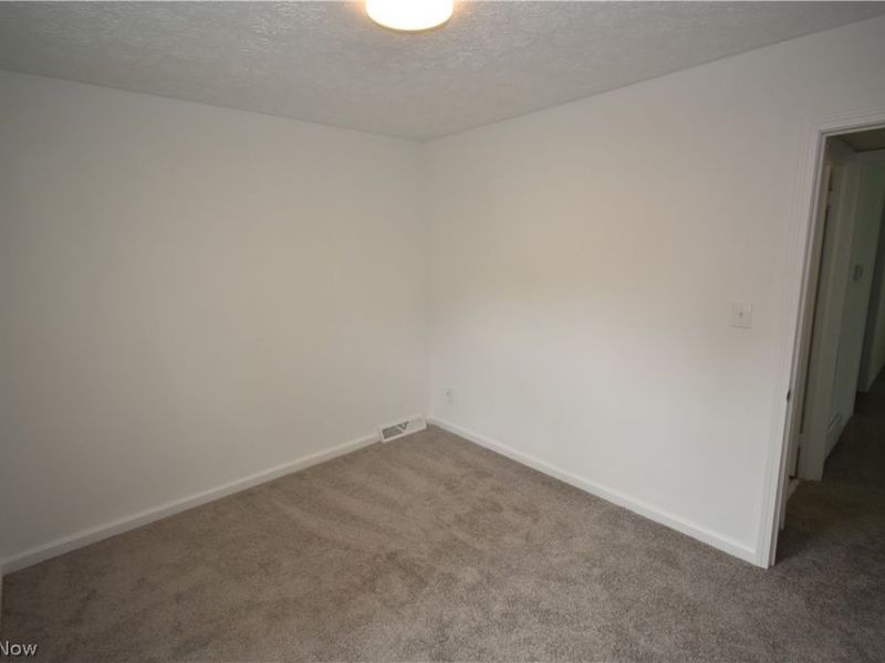 14508 Lakota Avenue, Cleveland, OH 44111 Photo 29