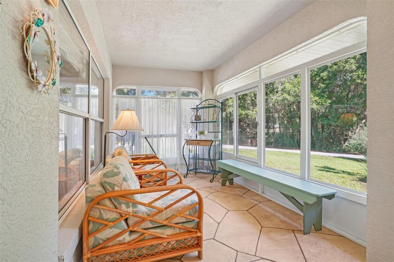 4546 Griffin View Drive, Lady Lake, FL 32159 Photo