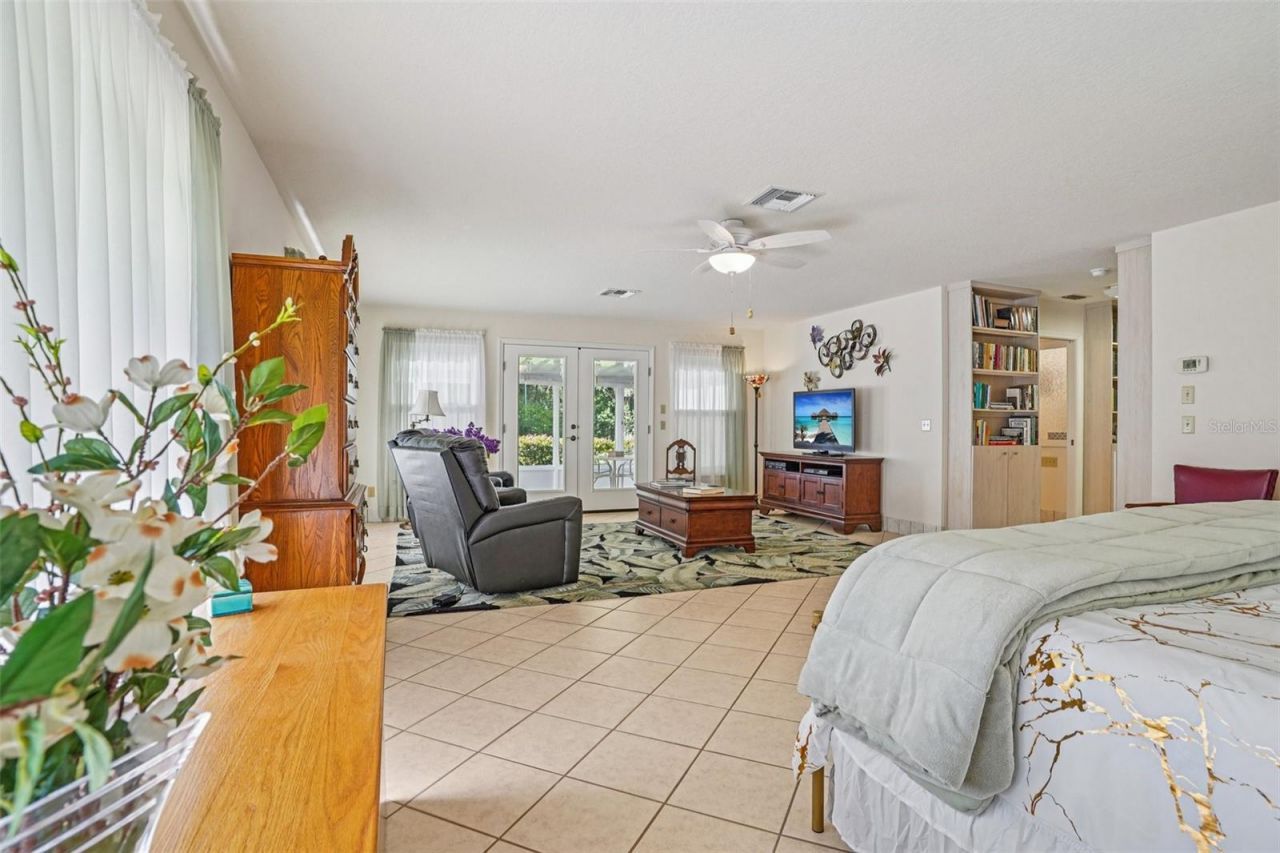4546 Griffin View Drive, Lady Lake, FL 32159 Photo
