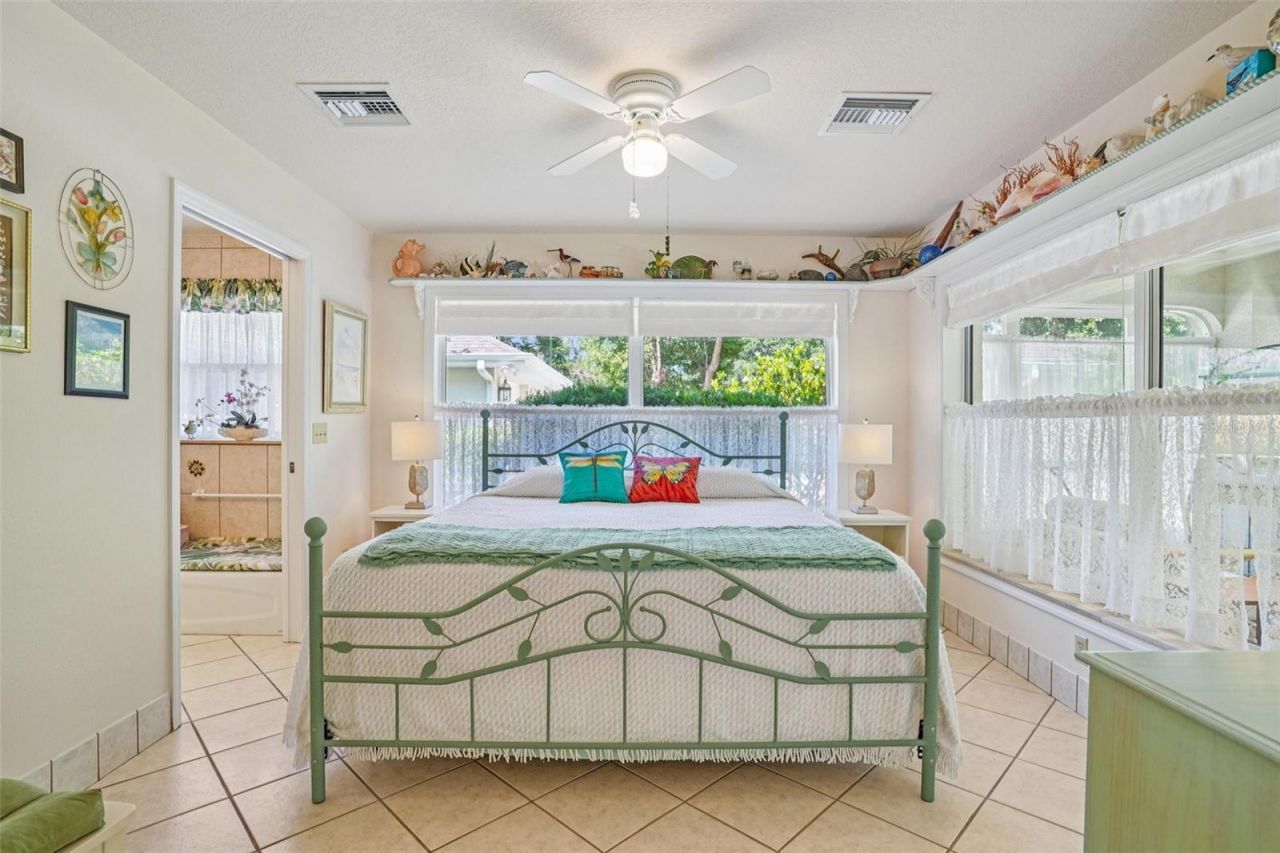 4546 Griffin View Drive, Lady Lake, FL 32159 Photo