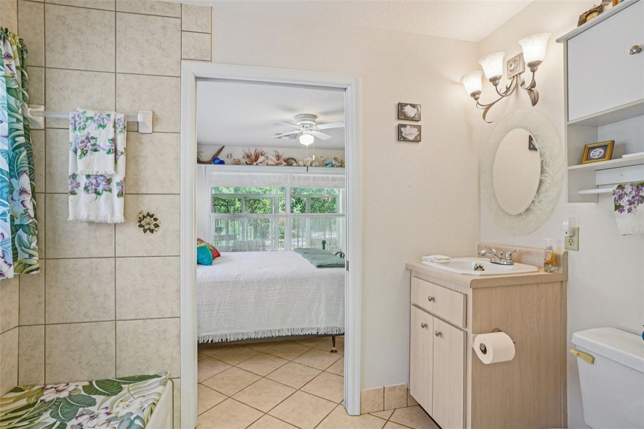 4546 Griffin View Drive, Lady Lake, FL 32159 Photo