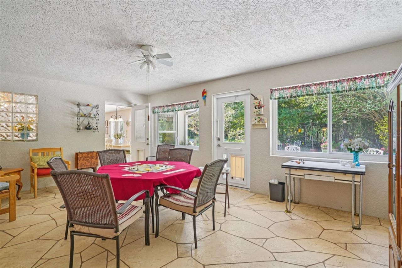 4546 Griffin View Drive, Lady Lake, FL 32159 Photo