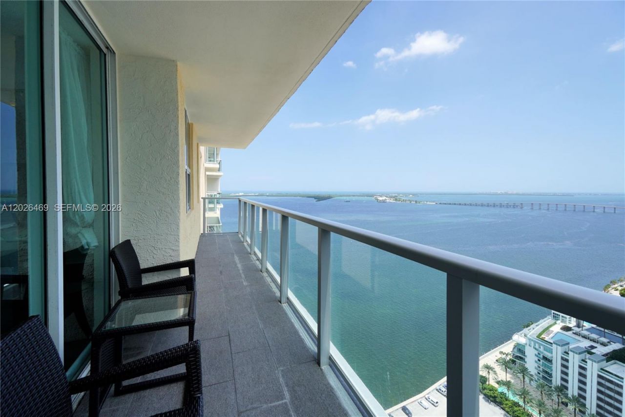 1155 Brickell Bay Dr, Unit 3301, Miami, FL 33131 Photo