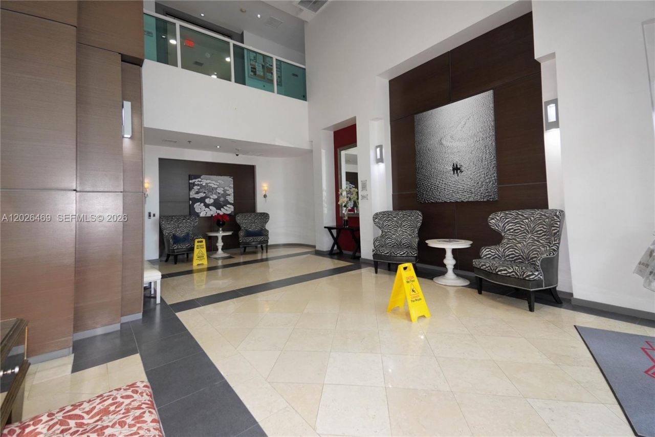 1155 Brickell Bay Dr, Unit 3301, Miami, FL 33131 Photo