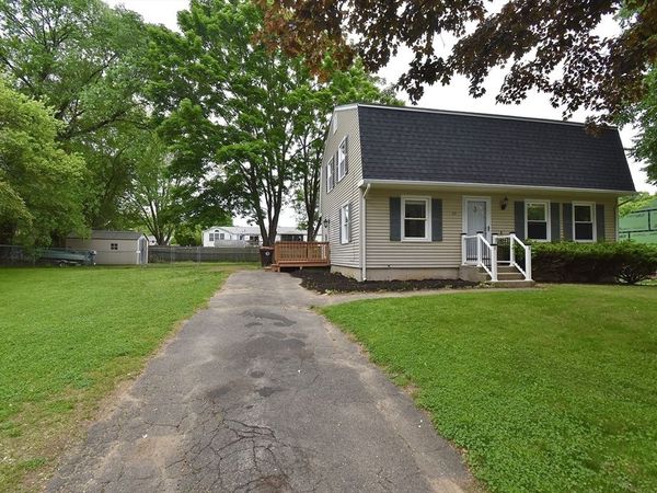 22 Hunting Ln, Agawam, MA 01001