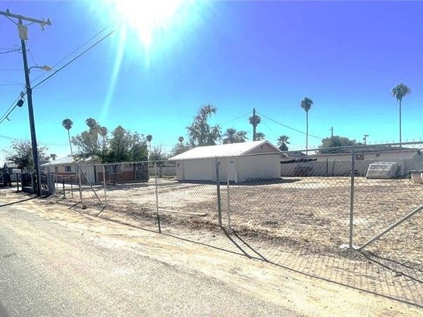 197 N Date Road, Blythe, CA 92225